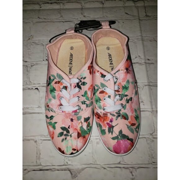 Nwt Ardene Mat+ Yoga Mat Comfort Women's Size 6 Basic Shoes Pink Floral Pattern - Picture 1 of 3